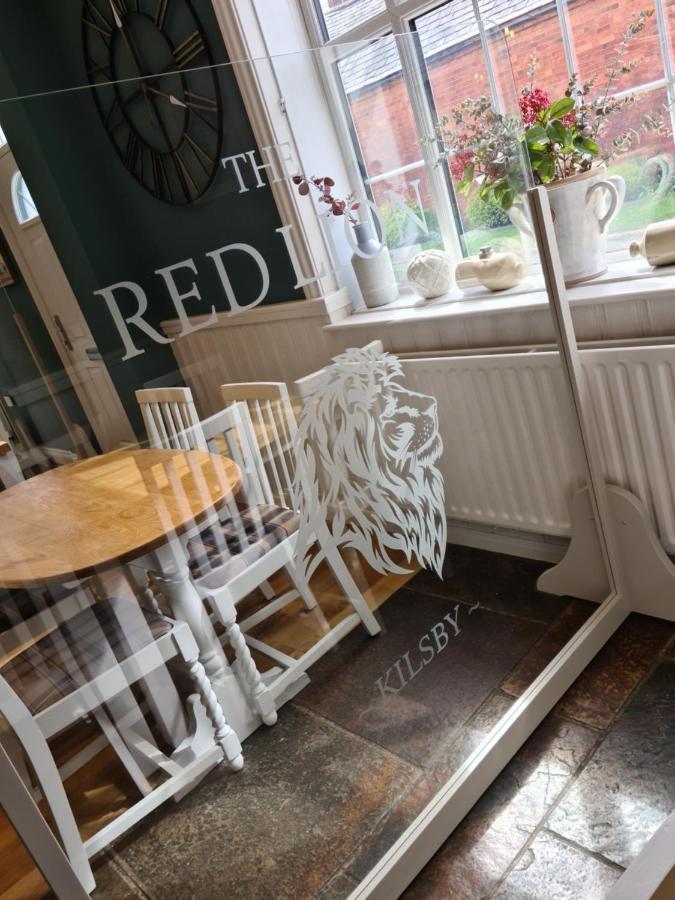 The Red Lion Hotel Kilsby Eksteriør billede
